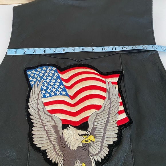 Harley-Davidson Men’s XL Black Leather Vest Pins Patches Motorcycle Biker - Picture 12 of 16